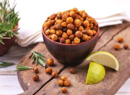 roasted chickpeas in bowl, concept of weight-loss snacks to build muscle
